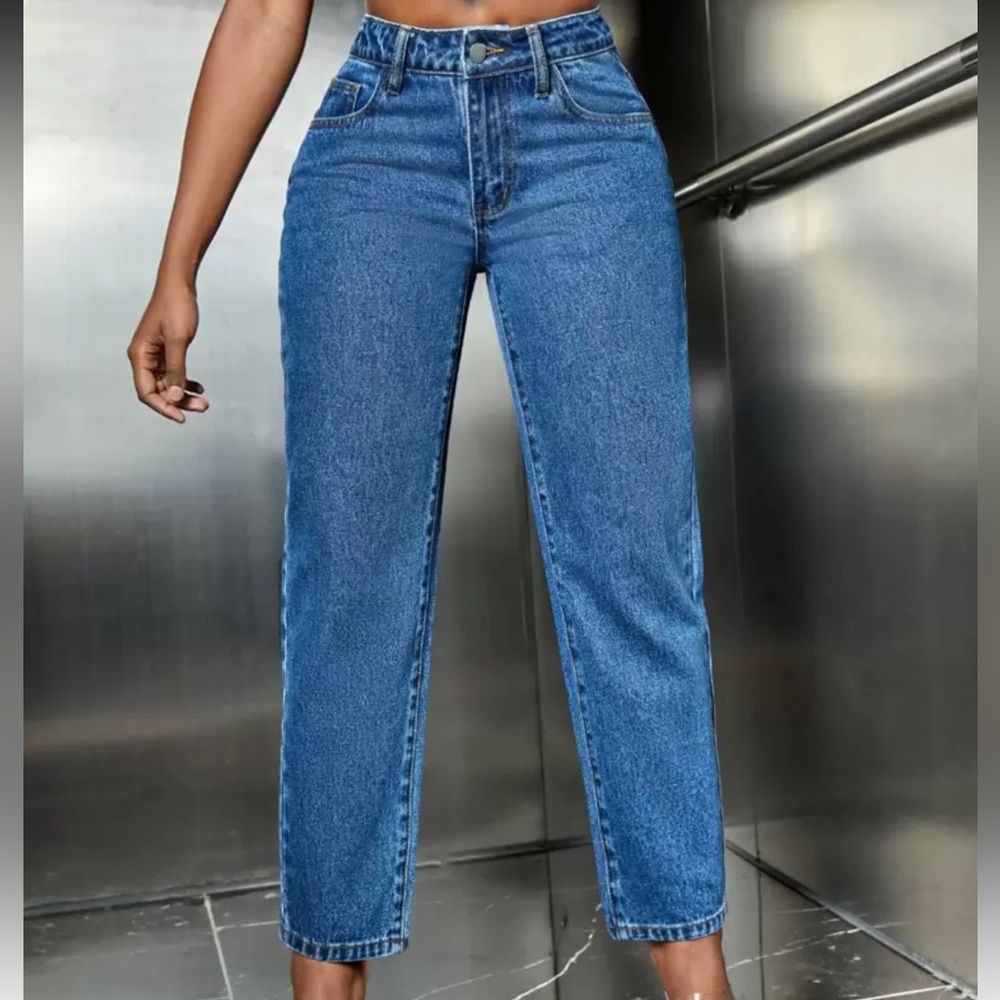 Medium Blue Cuffed Mom Jeans Size M High Rise Classic Denim